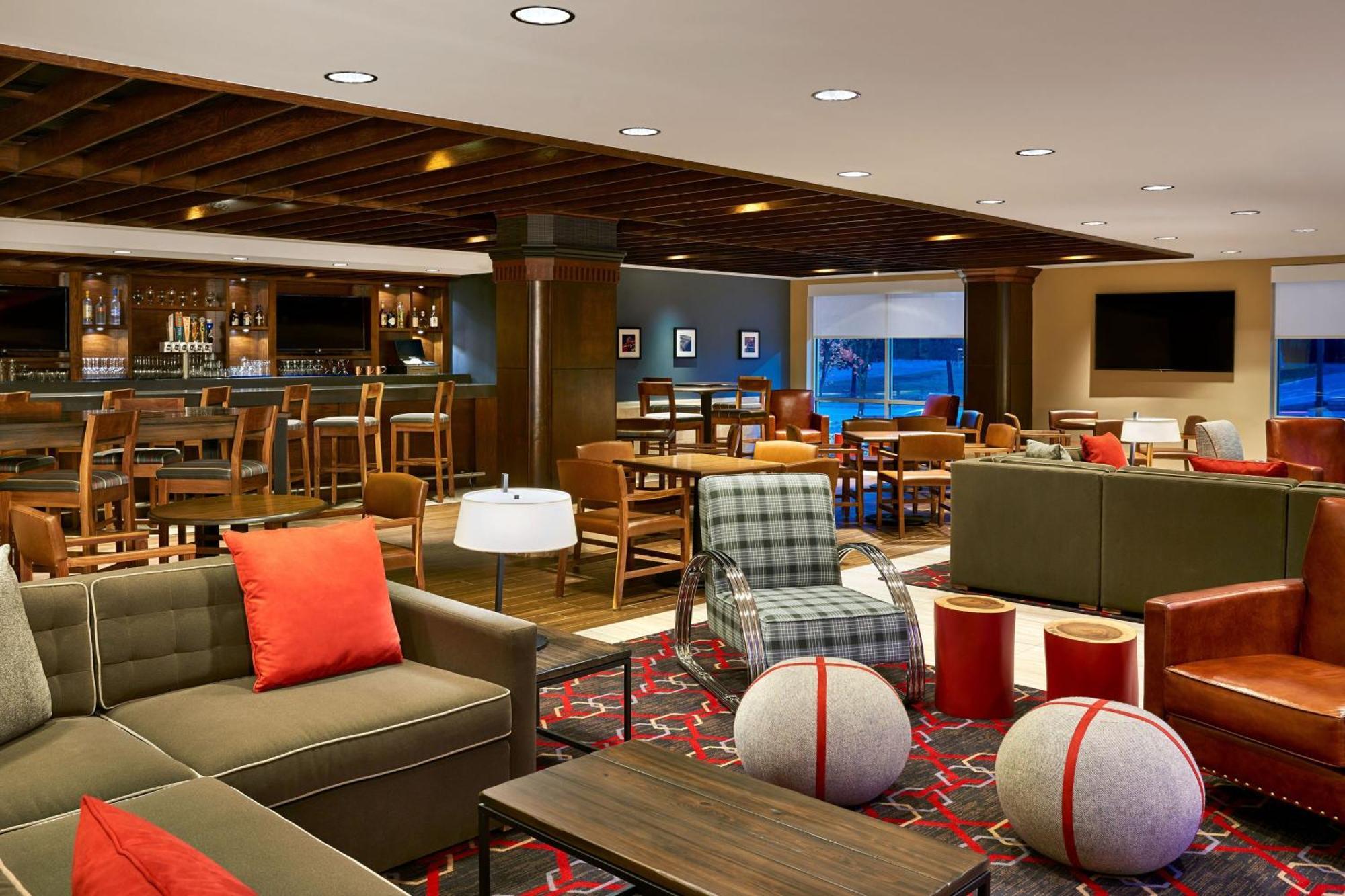 Four Points By Sheraton Little Rock Midtown Exterior photo